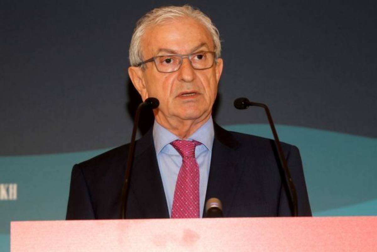 Το ΕΒΕΠ βράβευσε τον Θεόδωρο Βενιάμη
