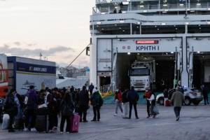 Μετακίνηση επιβατών ακτοπλοΐας: Τι ισχύει από 21:00 έως τις 05:00