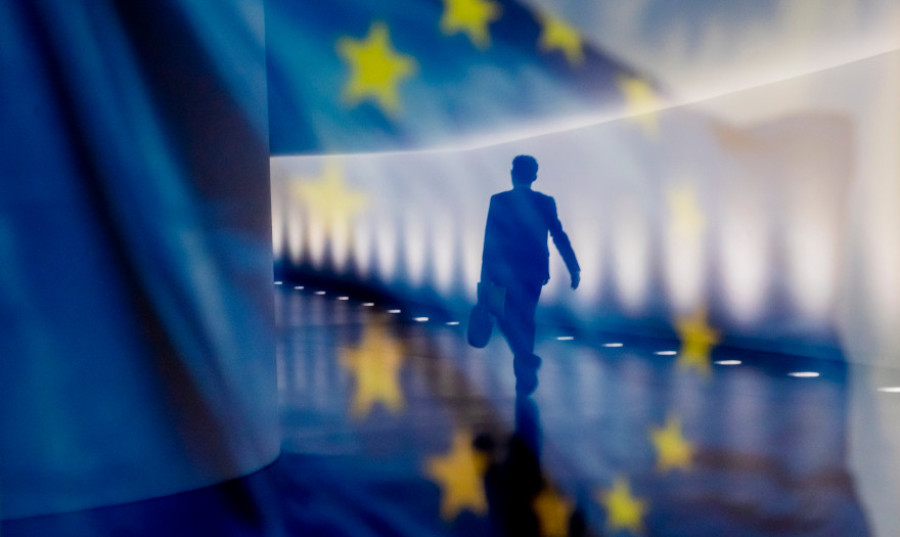 Απομακρύνεται το σενάριο ύφεσης για την Ευρωζώνη-Ο ρόλος του πληθωρισμού