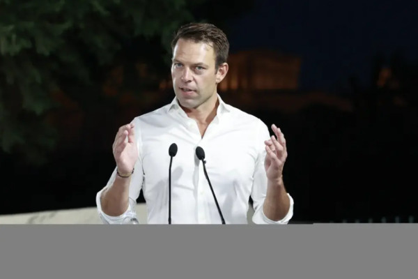 Κασσελάκης: Δεν είμαι Μεσσίας, είμαι ένας από εσάς