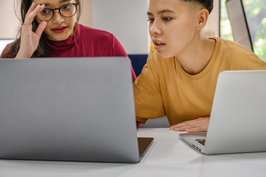 Η Gen Z βλέπει την Τεχνητή Νοημοσύνη ως το μέλλον της εκπαίδευσης