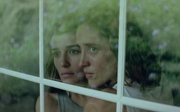 Καραντίνα και σινεμά: 10 επίκαιρες ταινίες για την κοινωνική απομόνωση και τον εγκλεισμό