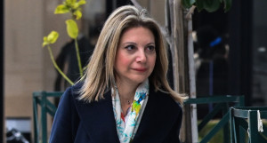 Καρυστιανού: Δε με εκφράζουν οι ακραίες θέσεις - Πριν το καλοκαίρι η ανακοίνωση του νέου κόμματος