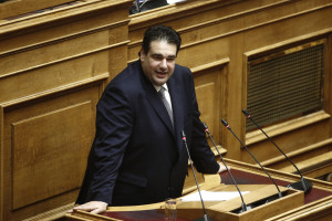 Βουλή: Υπερψηφίστηκε το νέο πλαίσιο πειθαρχικού δικαίου στο Δημόσιο του υπουργείου Εσωτερικών
