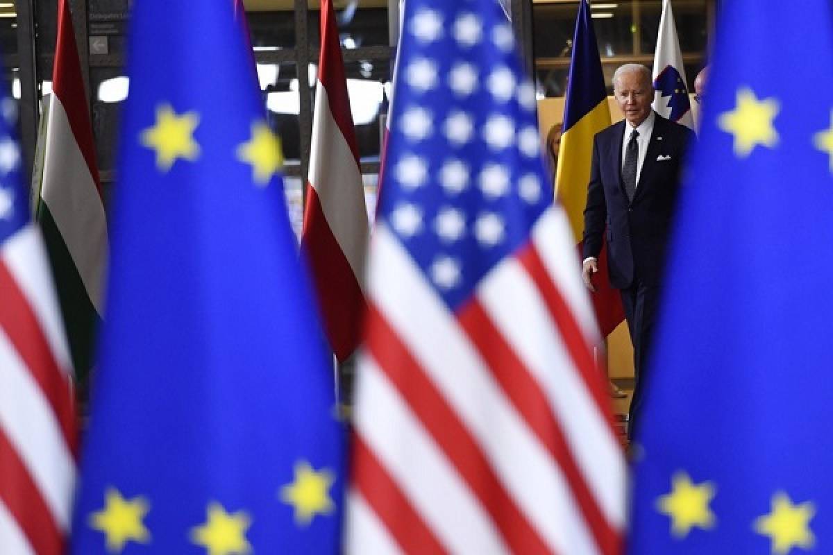 Στα σκαριά νέο αμερικανικό πακέτο κυρώσεων κατά της Μόσχας