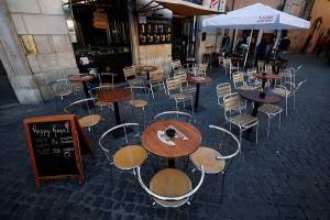 Ιταλία: Μέτρα έως €5 δισ. για τη στήριξη πληττόμενων επιχειρήσεων