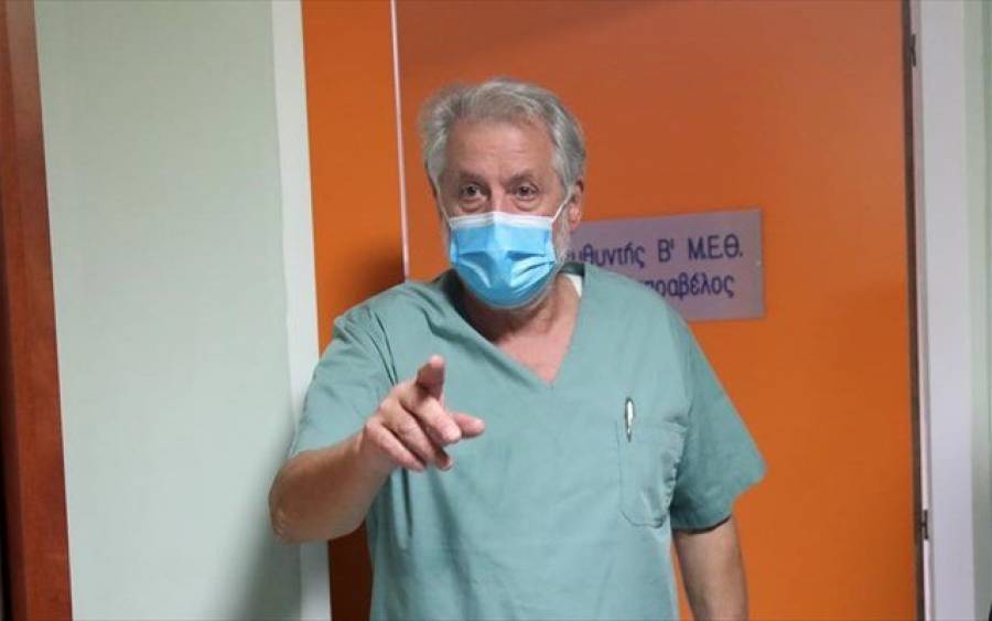 Καπραβέλος: Μονόδρομος η υποχρεωτικότητα του εμβολιασμού