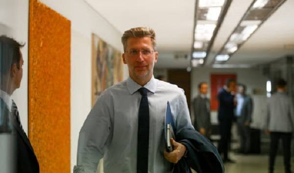 Σκέρτσος: Χάρη στο σταμάτα-ξεκίνα η Ελλάδα έσωσε χιλιάδες ζωές