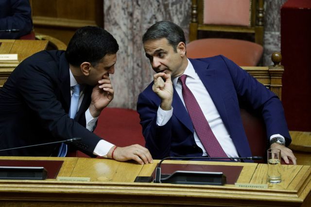 Η κυβέρνηση κρίνεται (και) στην μάχη του καπνού