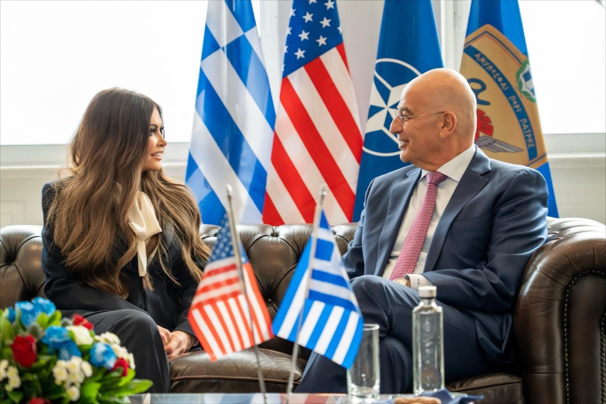 Συνάντηση Δένδια-Γκίλφοϊλ στο Πεντάγωνο: Στο επίκεντρο στρατηγικές σχέσεις Ελλάδας-ΗΠΑ