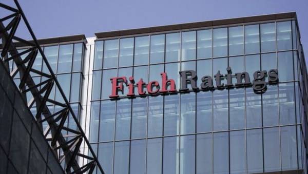 Fitch: Αυστηρή προειδοποίηση για το χρέος των δυτικοευρωπαϊκών χωρών