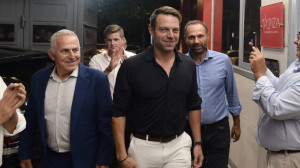 ΣΥΡΙΖΑ-Ομόφυλα ζευγάρια: Αντιδράσεις για την απόφαση Κασσελάκη για κομματική πειθαρχία