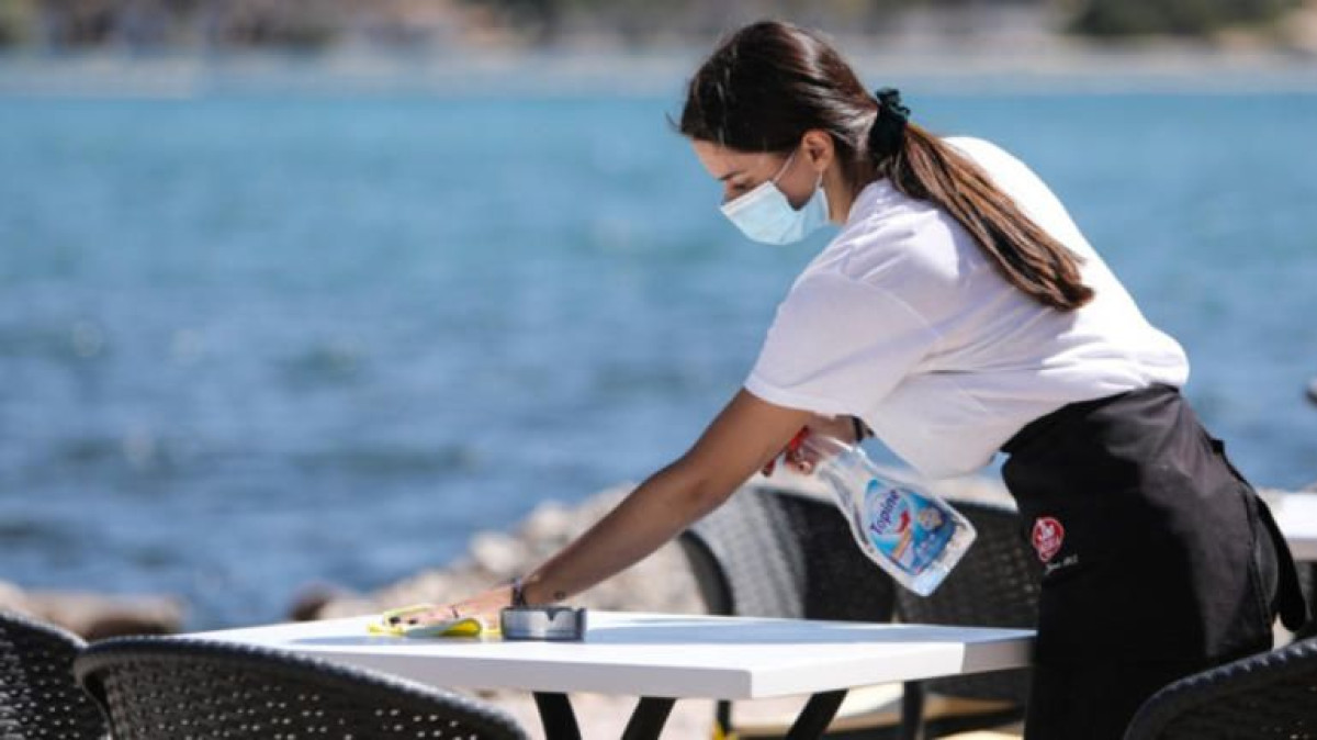Νέα κλαδική σύμβαση στην εστίαση: Μισθοί και ωράρια