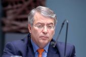 Παραιτήθηκε ο Α.Ταμβακάκης από το ΔΣ της Πειραιώς