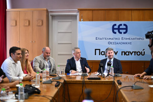 Ανδρουλάκης: Δέσμευση για 120 δόσεις για τα χρέη σε εφορία και ΕΦΚΑ