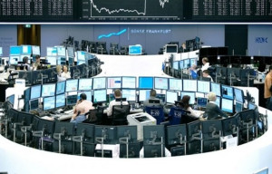 Οριακές διακυμάνσεις στις ευρωαγορές- Εταιρικά κέρδη και δασμοί στο προσκήνιο
