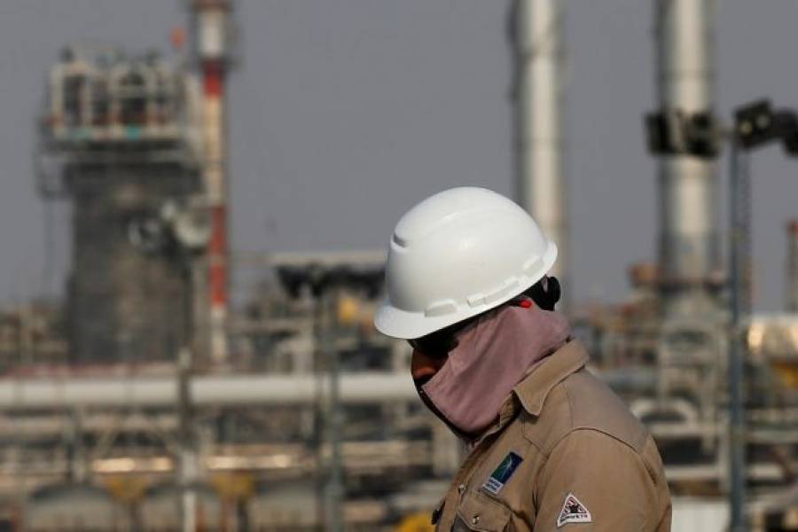 Μόσχα: Θετική η συμφωνία για τη μείωση της παραγωγής πετρελαίου