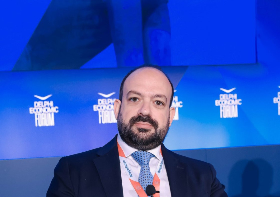 Λευτέρης Χαραλάμπους, Συνεργάτης McKinsey &amp; Company, Ελλάδα