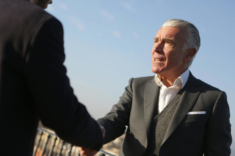 ΕΥ: Οι CEOs προσαρμόζονται στη νέα αβεβαιότητα – Στροφή σε τοπικές αγορές και συνεργασίες»