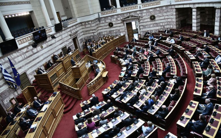 Η περιττή πληροφορία για τον προϋπολογισμό σε όλες (σχεδόν) τις ομιλίες βουλευτών της ΝΔ