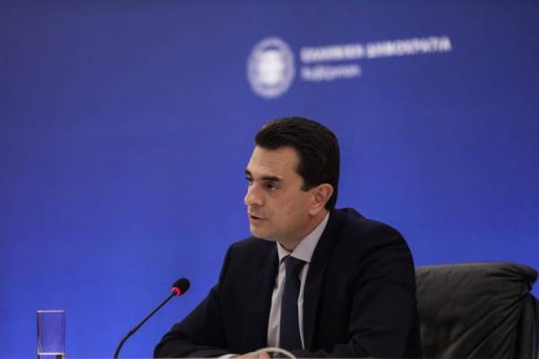 «Μπλόκο» σε 13 ανεμογεννήτριες στα καμένα της Εύβοιας