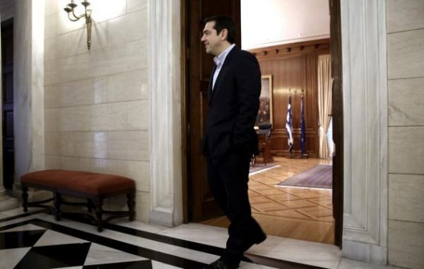 Όλα κι όλα: Ο Αλέξης είναι συνεπής στην κοσμοθεωρία του…