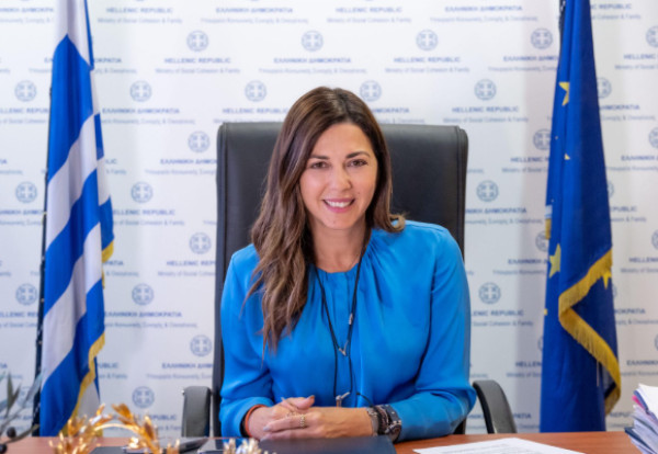 Ζαχαράκη: Δεν κάνουμε πίσω στην αξιολόγηση εκπαιδευτικών