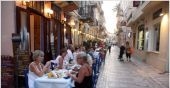 ΣΔΟΕ: Θα ενταθούν οι έλεγχοι σε τουριστικές περιοχές