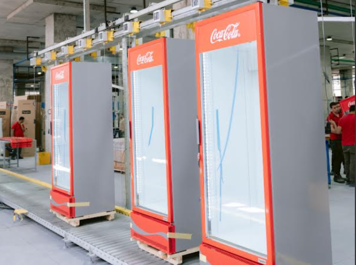 Η Frigoglass ανακοινώνει την κατασκευή του πρώτου επαγγελματικού ψυγείου στην Αίγυπτο