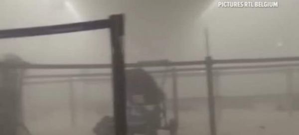 Εκρήξεις Βρυξέλλες: Νέο βίντεο με νεκρούς (video)