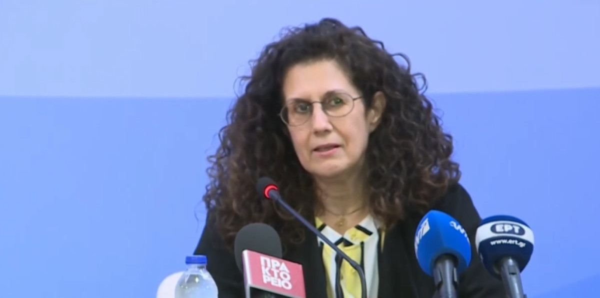 Η Σπανού παρέλαβε απ'τον Βορίδη για «ομαλή διεξαγωγή των εκλογών»