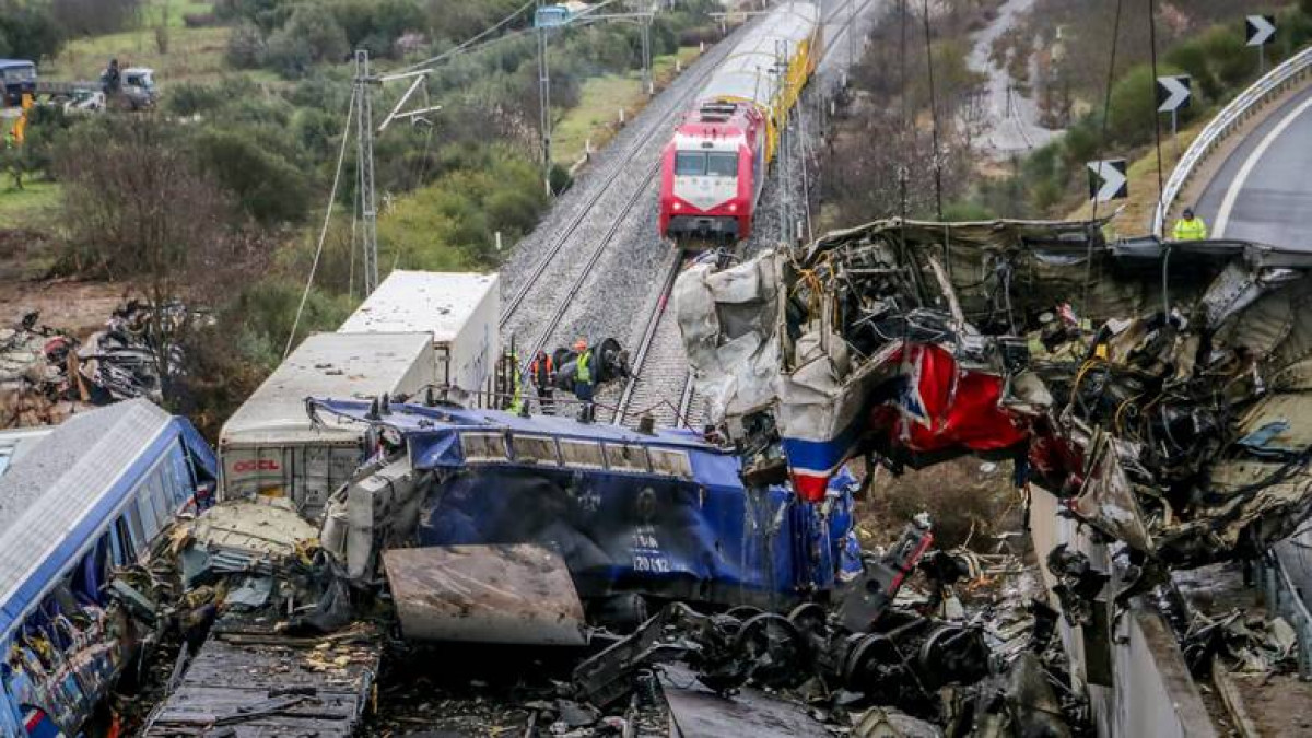 Επιστολή δημάρχου Λάρισας σε Μητσοτάκη: Να μη θρηνήσουμε άλλα θύματα