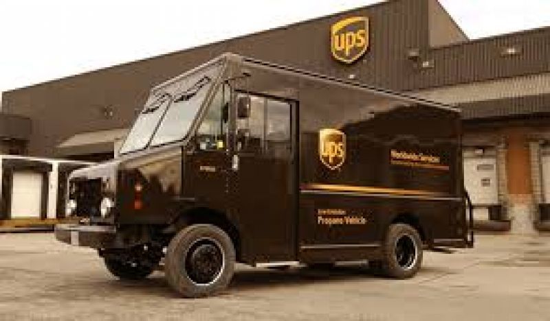 UPS: Ταχύτερη στην Ελλάδα μετά τις επενδύσεις στο ευρωπαϊκό της δίκτυο