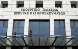 Τα στατιστικά στοιχεία για τη διασπορά του κορονοϊού στα σχολεία