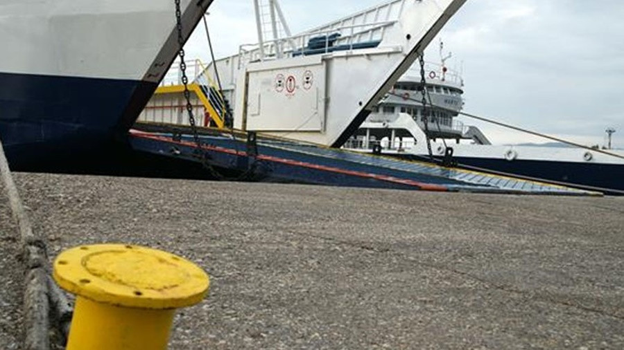 ΠΝΟ: Σωρεία παραβάσεων σε οκτώ πλοία στις πορθμειακές γραμμές Καβάλας-Θάσου