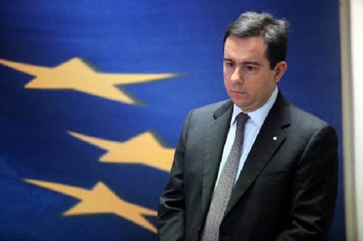 Μηταράκης: Τις επόμενες εβδομάδες το νομοσχέδιο για άσυλο και επιστροφές