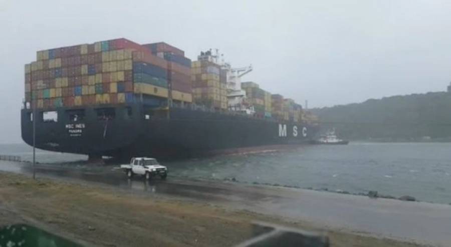 Λιμάνι Ντέρμπαν: Επανεκκίνηση λειτουργίας μετά τις πλημμύρες