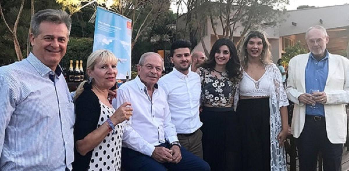 Hainan Airlines: Γιόρτασε 25 χρόνια ζωής στο Ναυτικό Όμιλο Βουλιαγμένης