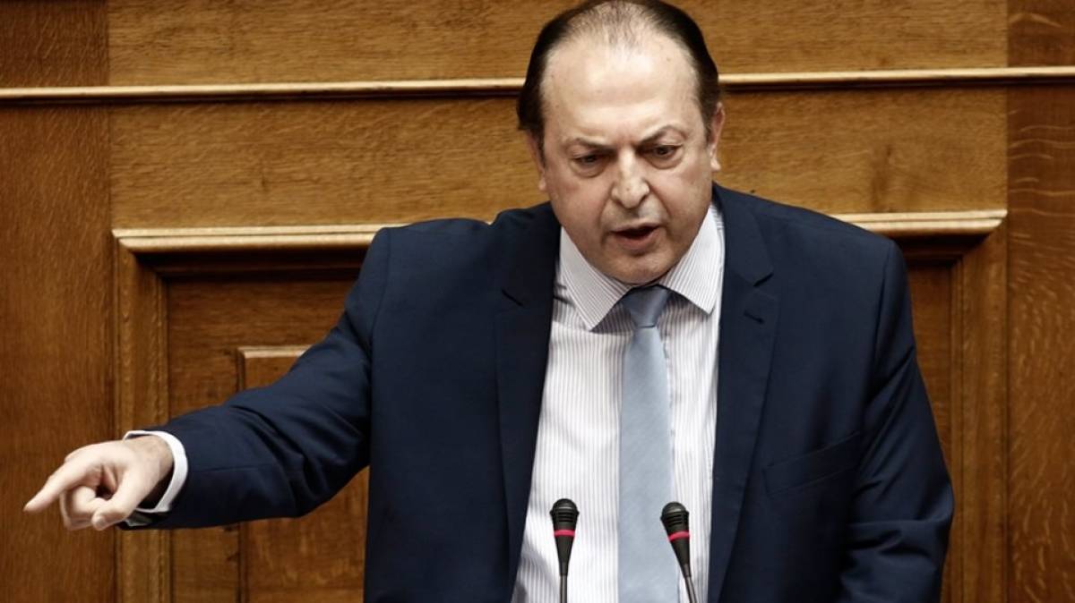 Λαζαρίδης: Όρκοι πίστης δίνονται σε γάμους, όχι σε διαζύγια