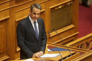 Μητσοτάκης: Νέα...ρήση για τις εκλογές και αυξήσεις στις Ένοπλες Δυνάμεις