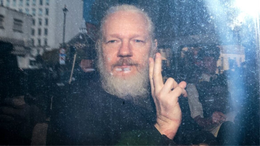 Σλοβακία / Σε κρίσιμη κατάσταση ο πρωθυπουργός Ρόμπερτ Φίτσο, τα πρώτα στοιχεία για την απόπειρα δολοφονίας