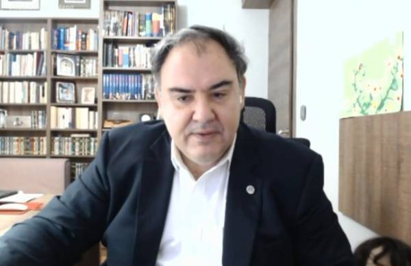 Σαρηγιάννης: Πολύ πιθανόν να φτάσουμε τα 80.000 κρούσματα την ημέρα