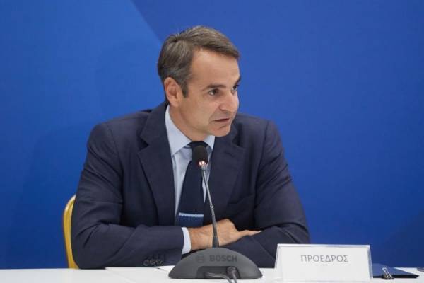 Στη Σάμο ο Μητσοτάκης αμέσως μετά το διάγγελμα
