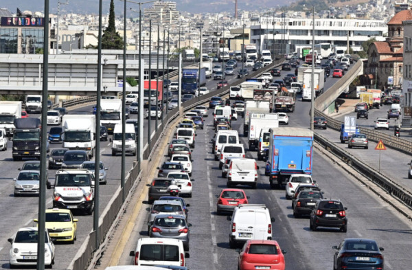 Traffic Commander: Η ΕΛ.ΑΣ. επιστρατεύει drones και «πράσινο κύμα» για να βάλει τέλος στο κυκλοφοριακό χάος
