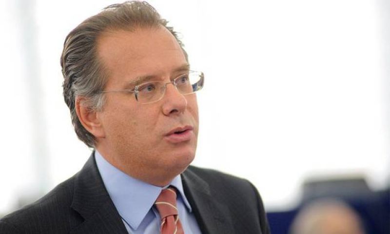Κουμουτσάκος: Να ανακαλέσει ο Κοτζιάς τις δηλώσεις για την εκκλησία