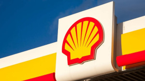 Η Shell απομακρύνεται από τις ΑΠΕ: Βγάζει στο σφυρί αιολικά έργα αξίας $1 δισ.