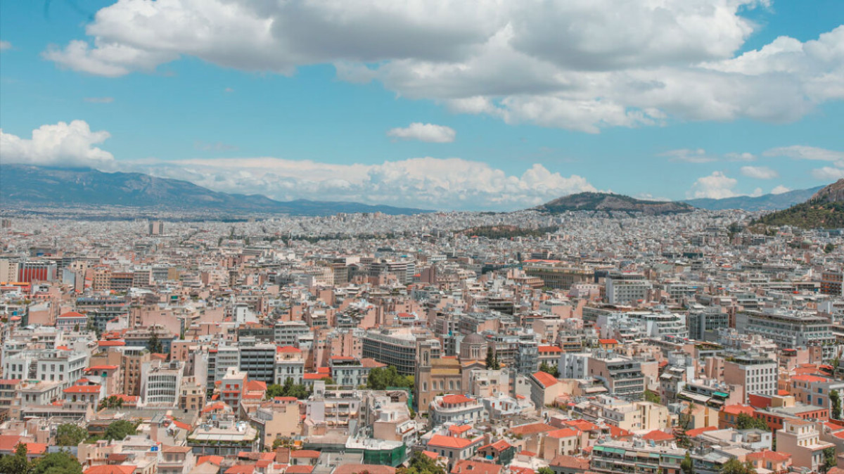 Golden Visa: Τι αλλάζει στο καθεστώς της αγοράς ακινήτων