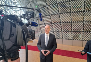 Εμπύρετος ο Δένδιας: Δεν θα παρευρεθεί στο δείπνο με Μπλίνκεν