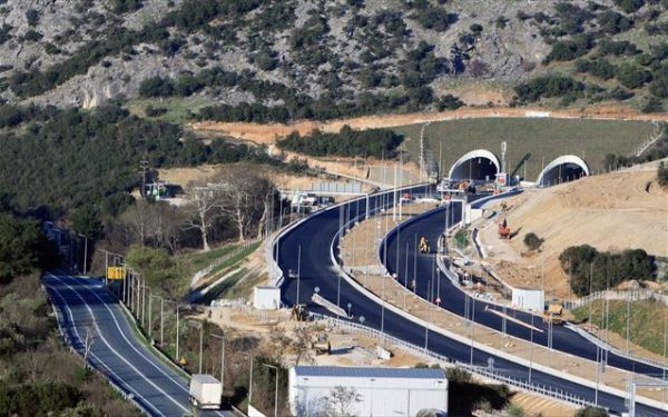 Κλειστές οι σήραγγες των Τεμπών έως την Πέμπτη