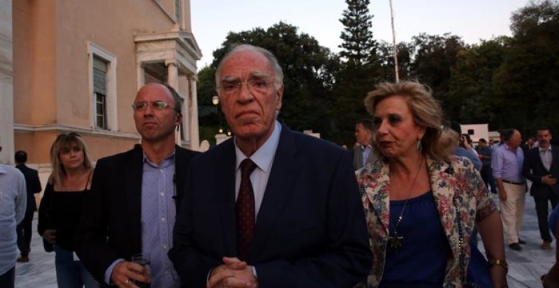 Στηρίζει επιλεκτικά Τσίπρα ο Λεβέντης και επιτίθεται σε Μητσοτάκη